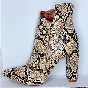 Beast Fashion Boots